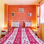 Couette-café Lauriers Roses Puisserguier