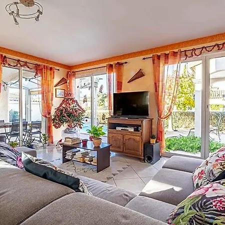 Lauriers Roses - D'hotes Bed & Breakfast Puisserguier